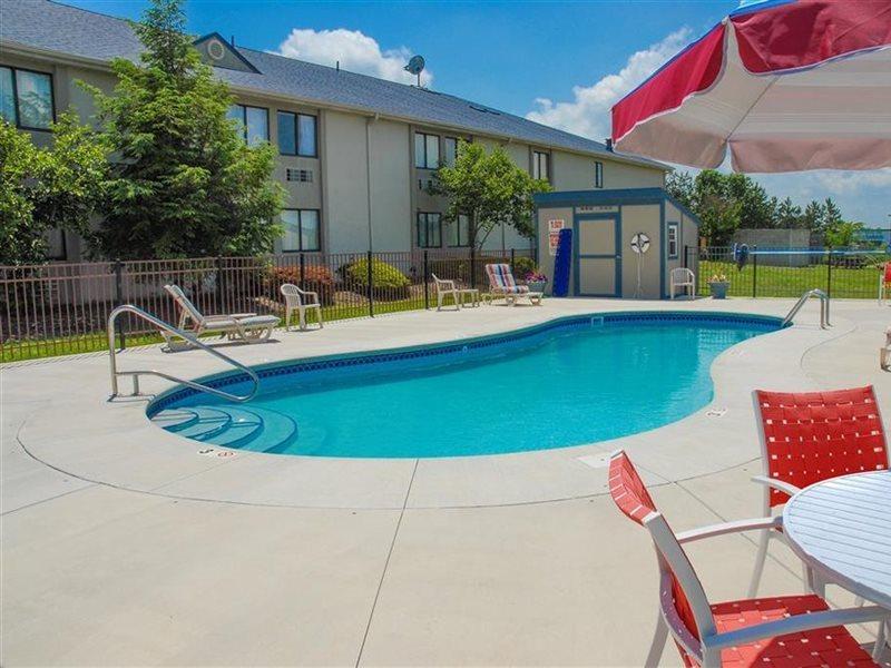 Quality Inn Austintown-Youngstown West Ngoại thất bức ảnh