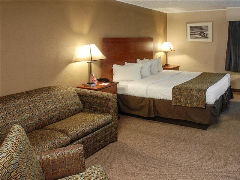 Quality Inn Austintown-Youngstown West Ngoại thất bức ảnh
