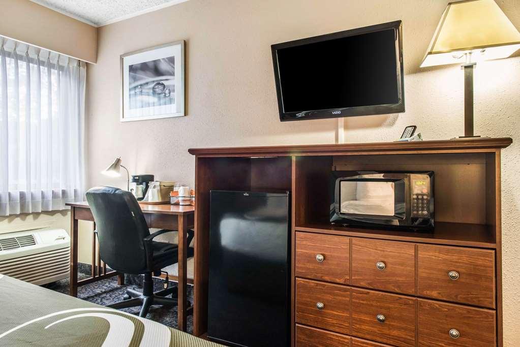 Quality Inn Austintown-Youngstown West Ngoại thất bức ảnh
