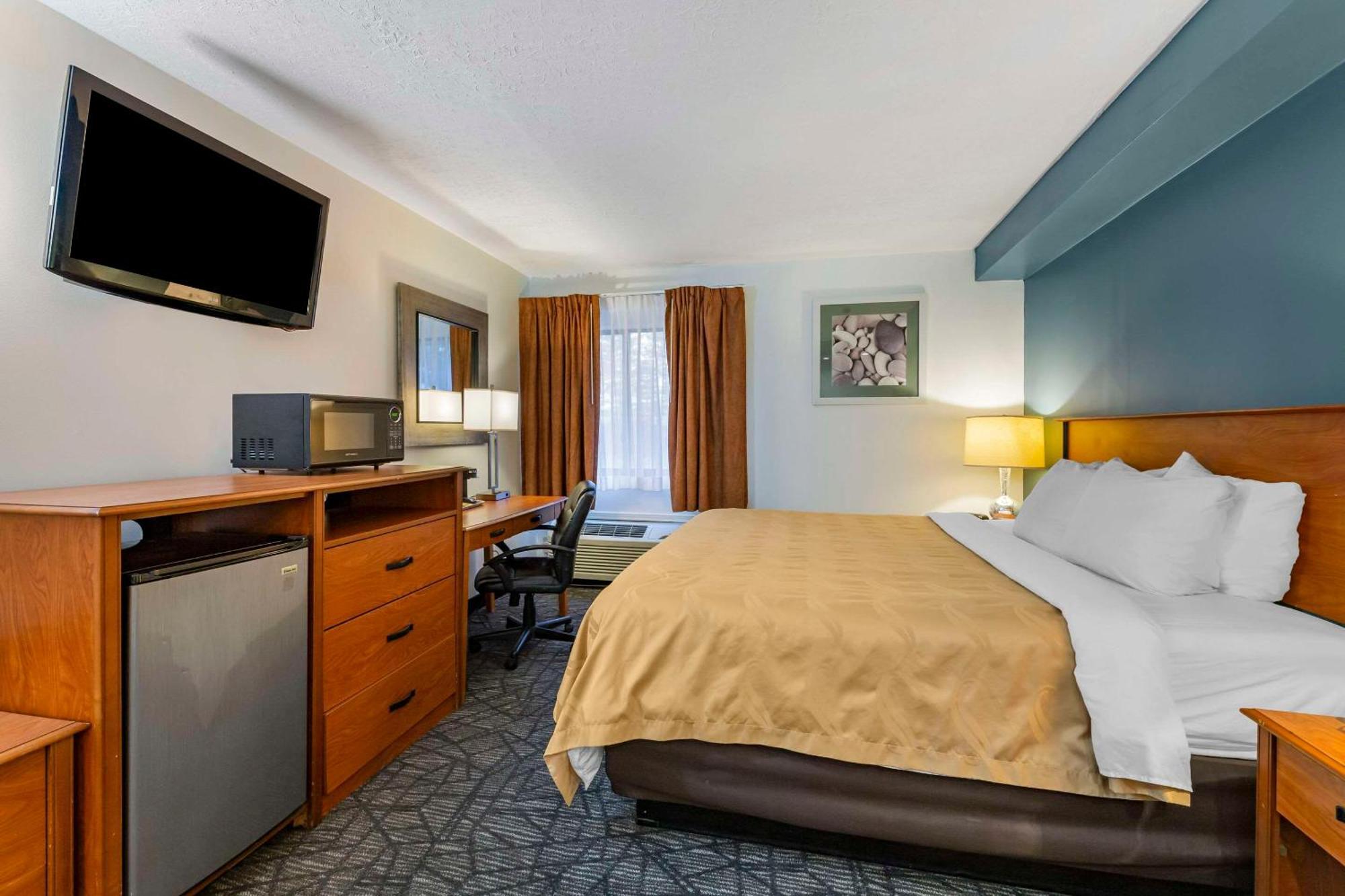 Quality Inn Austintown-Youngstown West Ngoại thất bức ảnh